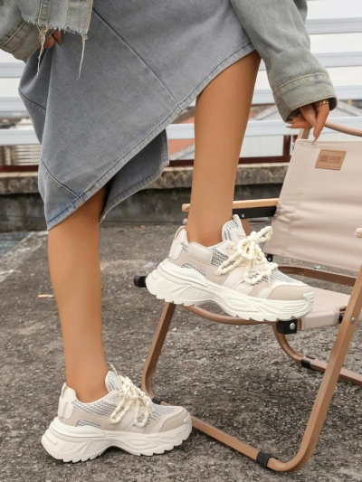 Спортни маратонки Royalfashion за жени на по-дебела подметка Loness