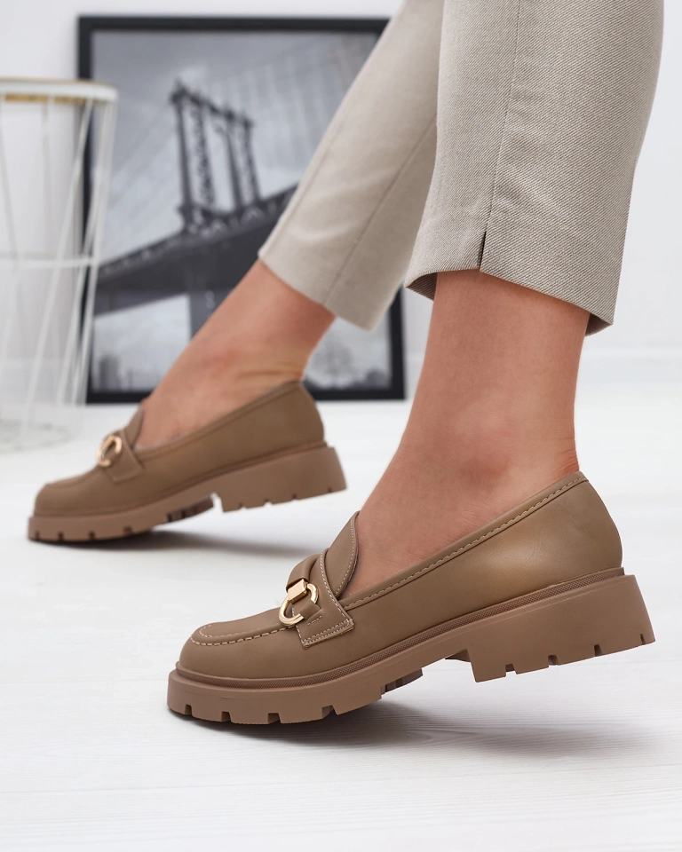 Royalfashion Дамски мокасини в светлокафяво Desise