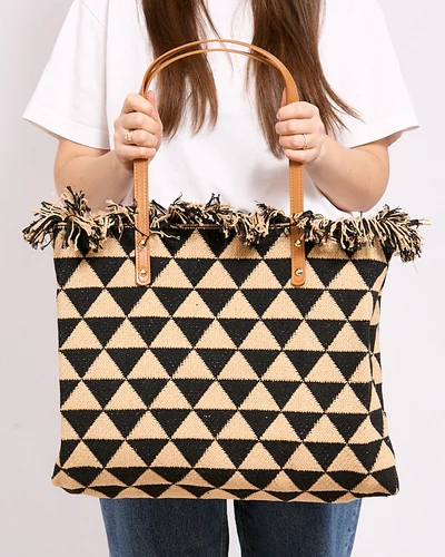 Brązowa pleciona listonoszka na złotym łańcuszku - Akcesoria