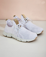 бял || бежов