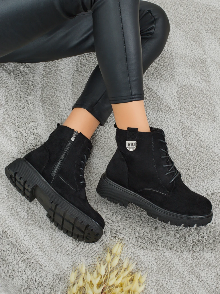 Дамски боти Tirra