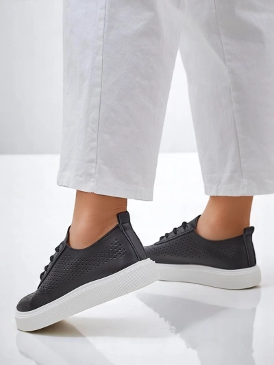 Обувки за жени с връзки Royalfashion Adette