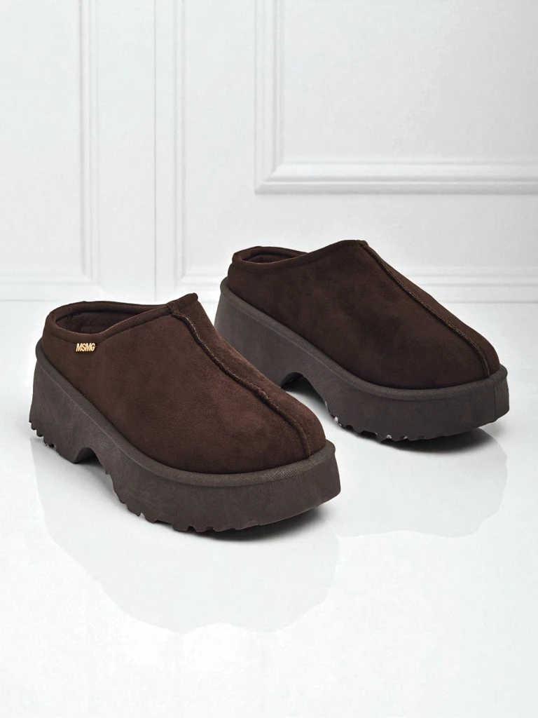 Къси дамски боти а'ла сноубутс с пухкава подплата Calindra