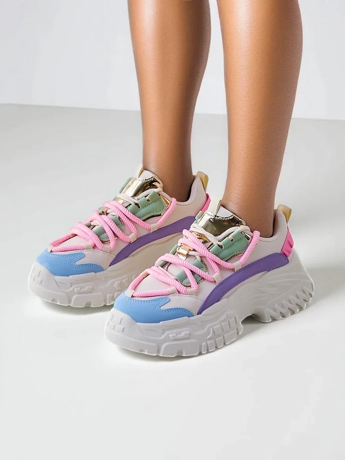 Royalfashion Дамски маратонки Bisst