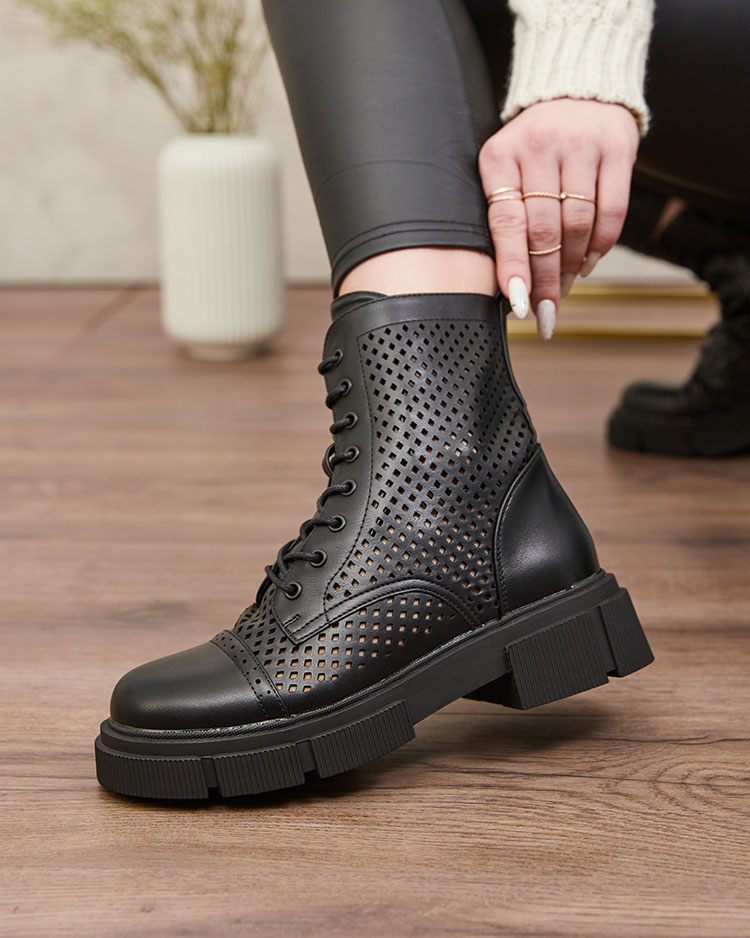 Дамски черни ажурени боти с плосък ток Rolika - Обувки