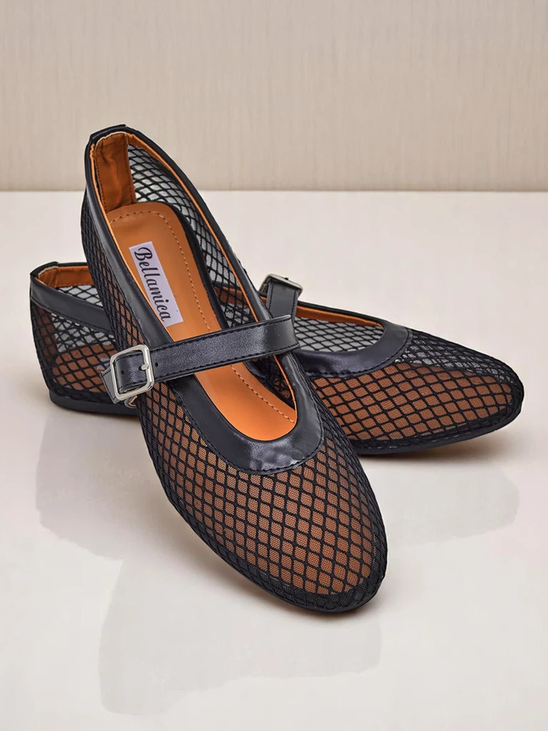 Royalfashion дамски ажурни балеринки с каишка Naommi