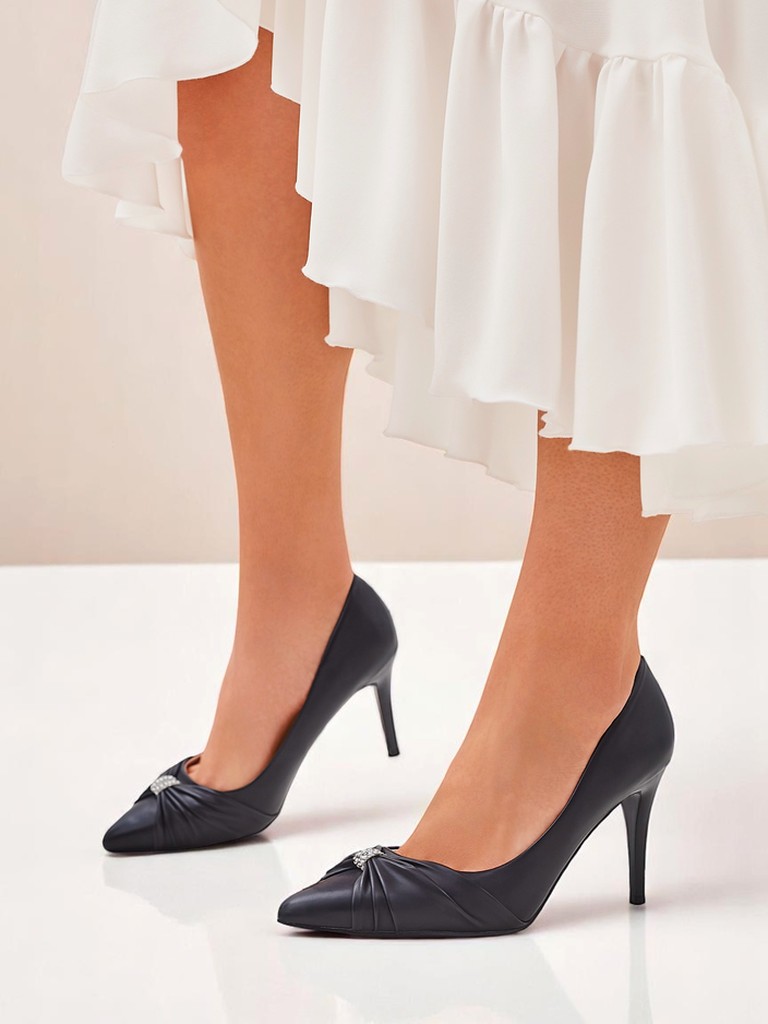 Royalfashion Дамски обувки от еко кожа Venetia Nera