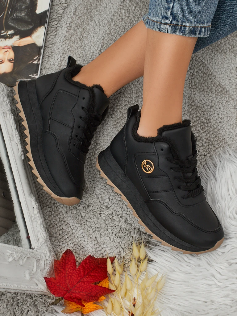 Royalfashion Затоплени дамски маратонки с кожа Casot