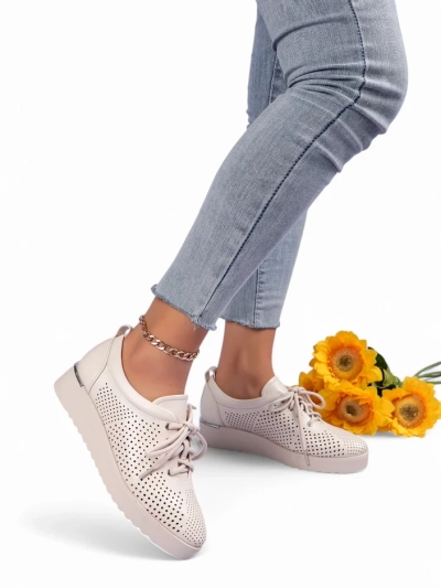 Royalfashion Женски перфорирани мокасини Gofielle