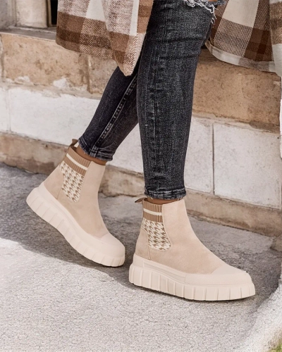 Дамски ботуши на прослойка Royalfashion Roniv