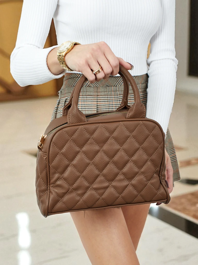 Малка дамска чанта от еко кожа Laretta