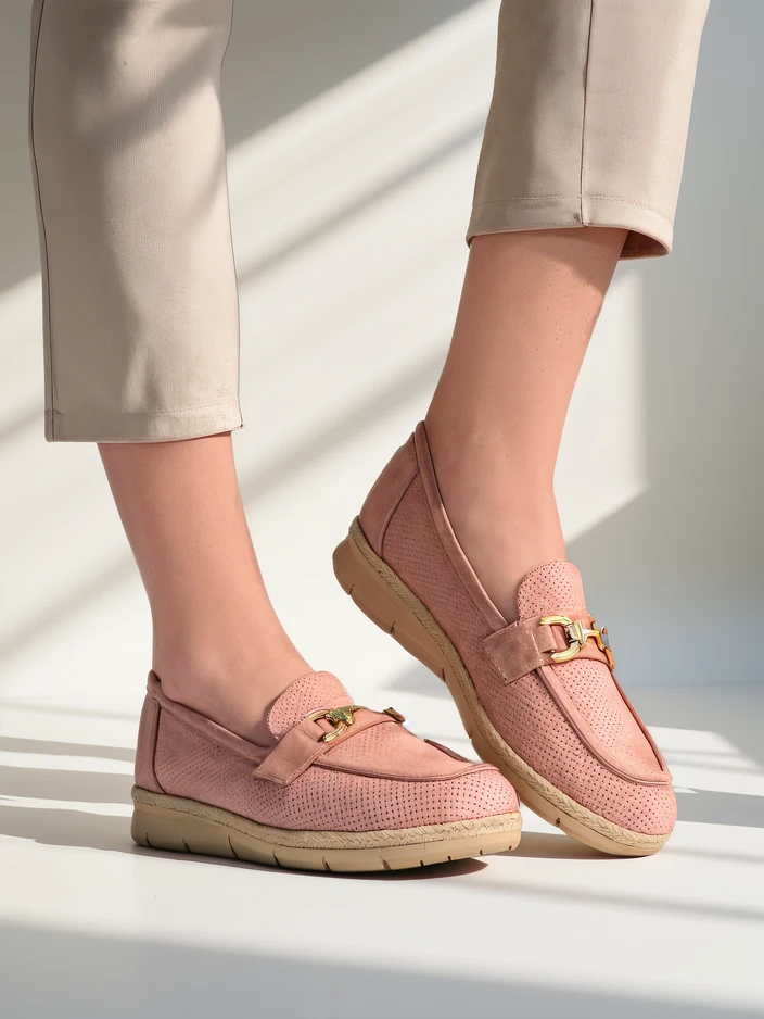 Женски обувки на плосък ток Royalfashion с декоративен детайл на пръстите