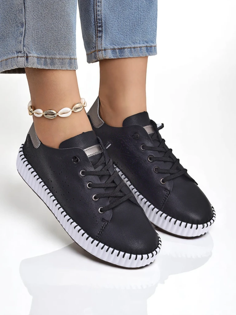 Royalfashion Дамски ажурни сникърси Luna Lace