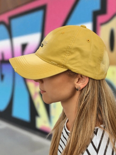 Royalfashion Шапка с козирка Paris 1976