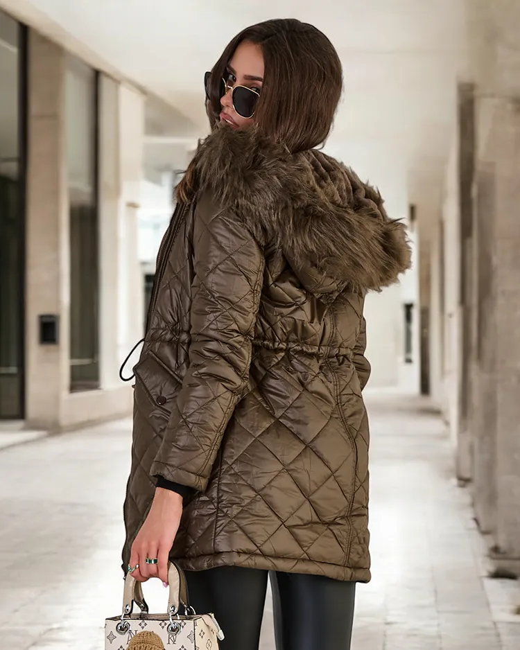 Royalfashion Дамско ватирано яке в тъмнозелено