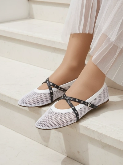 Балеринки Royalfashion Calista Bianca – мрежести бели дамски обувки с черни ленти