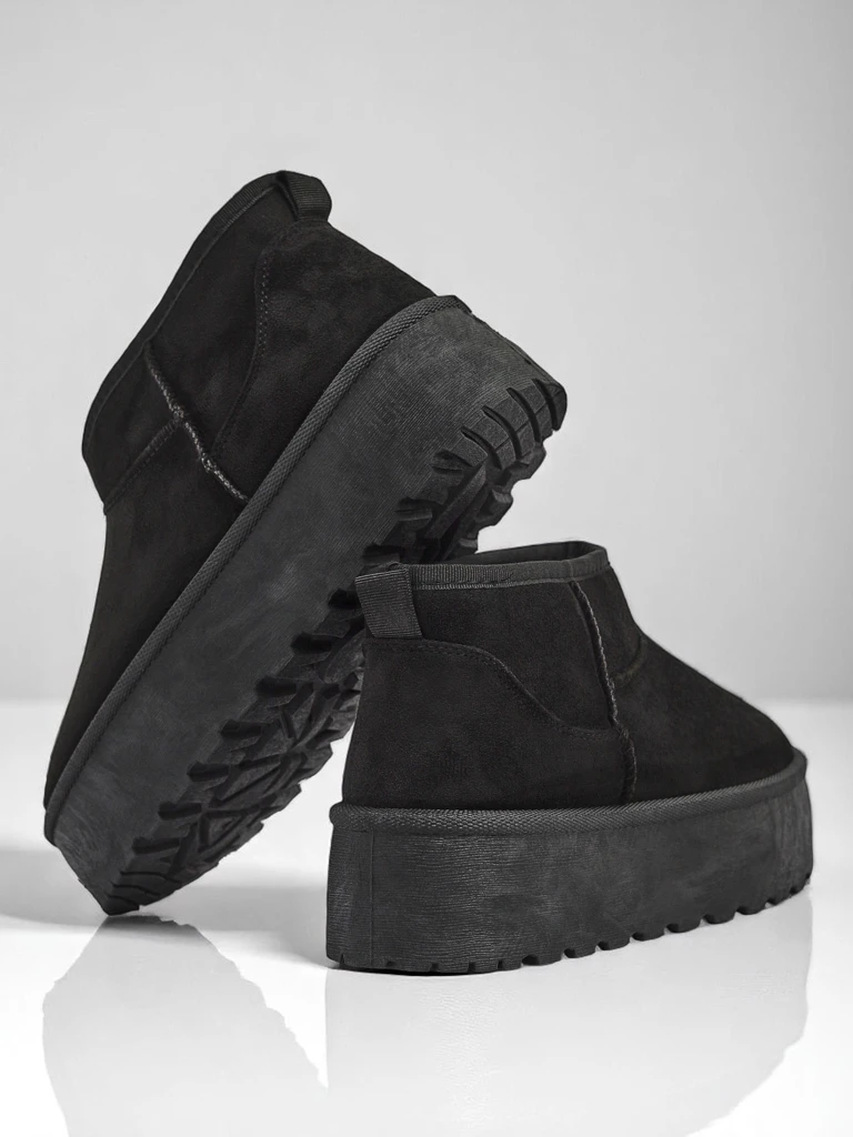 Royalfashion Дамски ботуши за сняг на платформа a'la в черно Dagodo