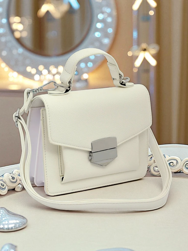 Royalfashion Дамска чанта тип плик с дръжка Amalthea Avorio