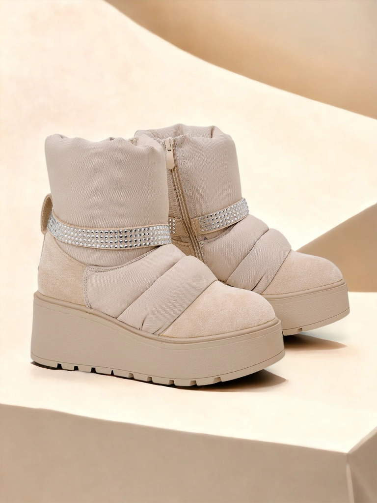 Royalfashion Дамски клиновидни зимни ботуши Renosi