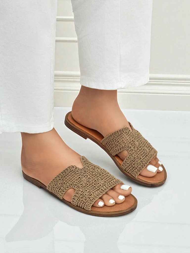 Rpyalfashion дамски сандали с декоративна каишка Braida