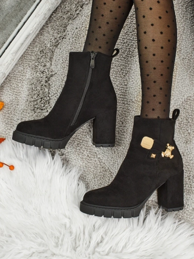 Дамски боти от еко велур на ток Bearr